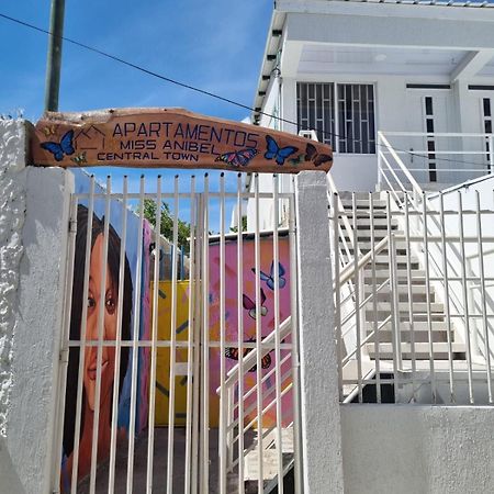 Posada Miss Anibel Central Town San Andrés Eksteriør billede
